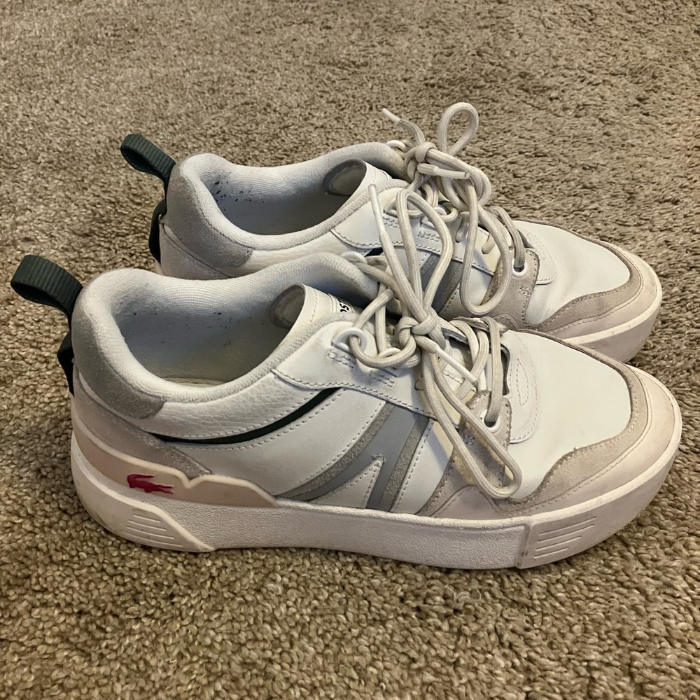 Lacoste L002 Womens Sneakers Size 7.5 Leather Mesh White Casual Shoes